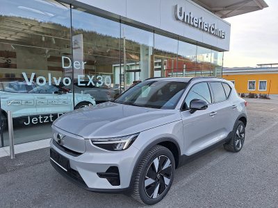 Volvo XC40 Recharge Pure Electric 82kWh Recharge Twin Plus bei Autohaus Unterlerchner in 